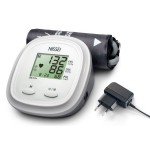 Nissei DS-11a automata felkaros vérnyomásmérő készülék adapterrel (1x)