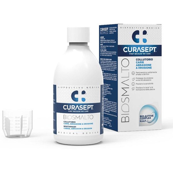 Curasept Biosmalto szájöblögető fogszuvasodás ellen (300ml)